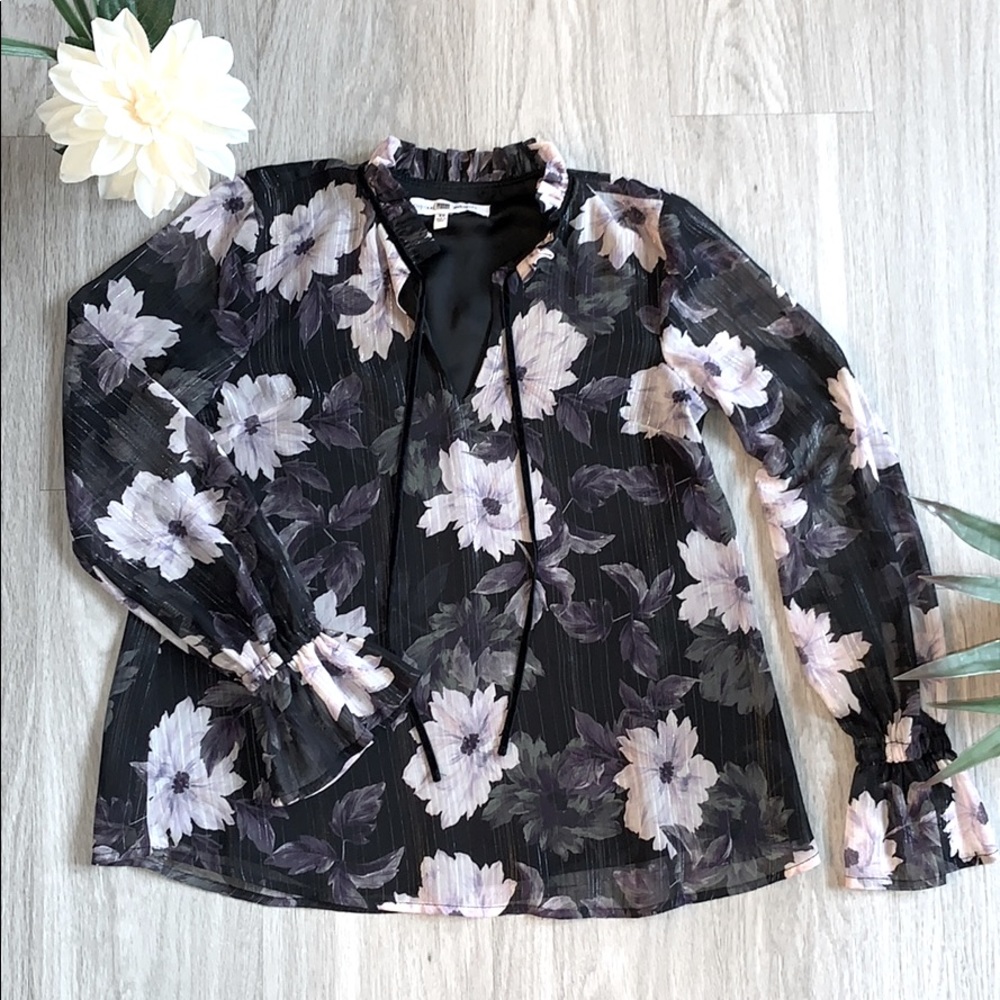 Cupcakes and Cashmere Floral Long Sleeve Blouse